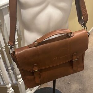 A/G Leather Messenger Bag in Tan